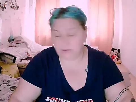 Marryllunax online show from 20, 5, 2026