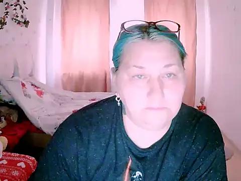 Marryllunax online show from 10, 5, 2026