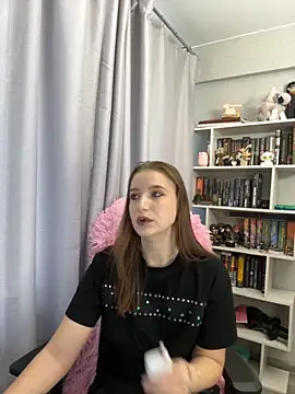 LillyFan-X online show from 12, 9, 2025