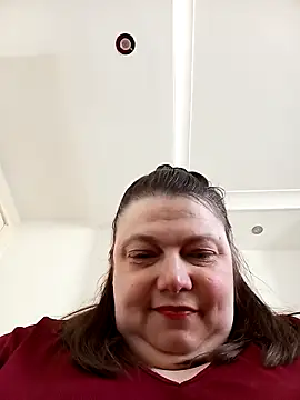 HotHornyEmmaX online show from 23, 4, 2026