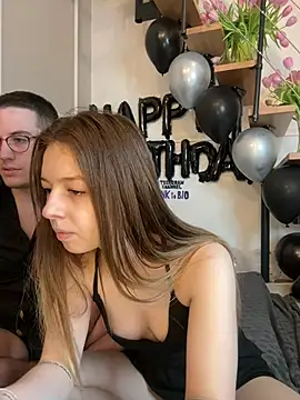 Snapshot of adam-tessa-morel chatting on 13, 3, 2025 adam-tessa-morel online show from 13, 3, 2025