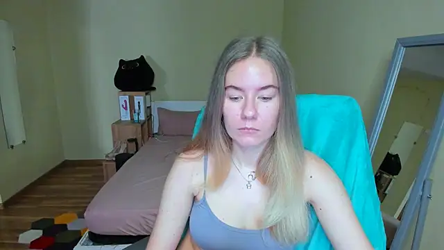 Snapshot of EmilyPaw chatting on 26, 2, 2025 EmilyPaw online show from 26, 2, 2025