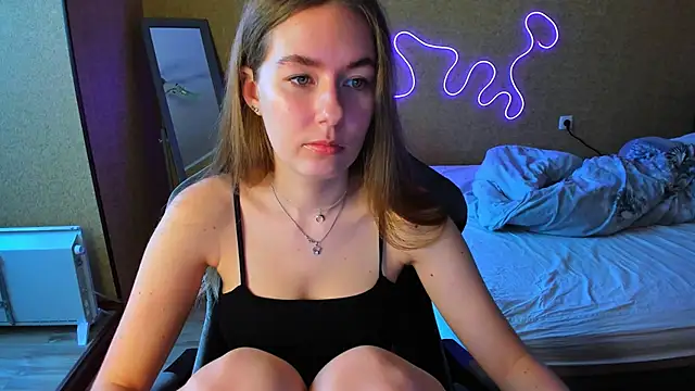 EmilyPaw online show from 3, 5, 2026