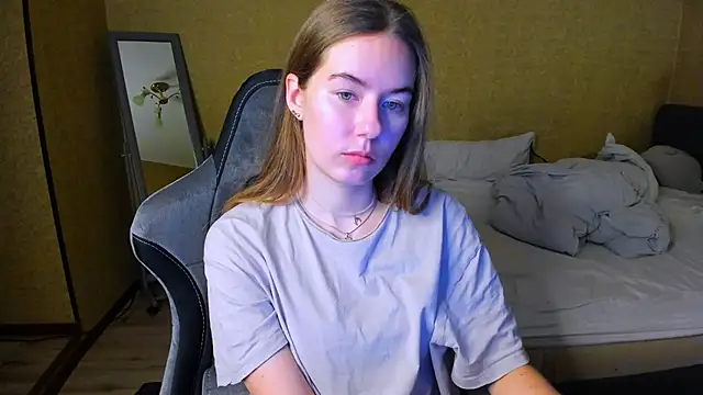 EmilyPaw online show from 11, 2, 2026