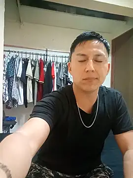 LuisMex1998 online show from 13, 4, 2026