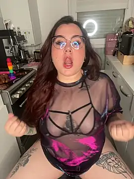 Cherrycherrymiss online show from 12, 7, 2026