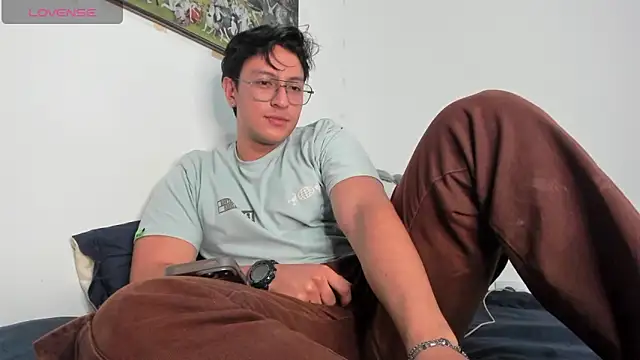 Amon  ashford online show from 11, 4, 2026