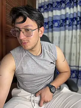 Amon  ashford online show from 5, 4, 2026