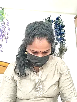 Snapshot of Tamil_Aathira chatting on 8, 11, 2025 Tamil Aathira online show from 8, 11, 2025