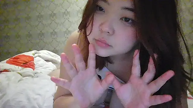 elysiann3 online show from 19, 3, 2025