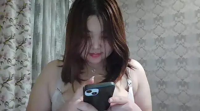 elysiann3 online show from 17, 2, 2025