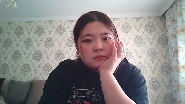 elysiann3 online show from 6, 3, 2025