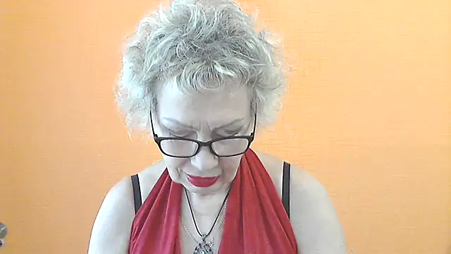 NessyJenixs online show from 18, 6, 2026