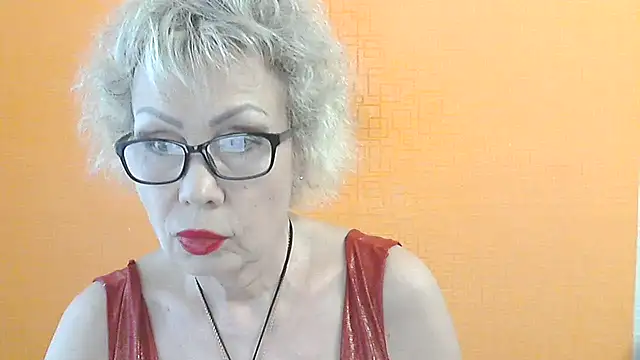 Snapshot of NessyJenixs chatting on 6, 6, 2026 NessyJenixs online show from 6, 6, 2026
