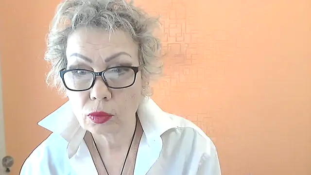 NessyJenixs online show from 15, 3, 2026