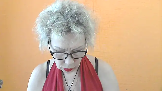NessyJenixs online show from 17, 6, 2026