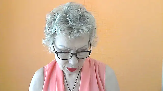 NessyJenixs online show from 25, 6, 2026