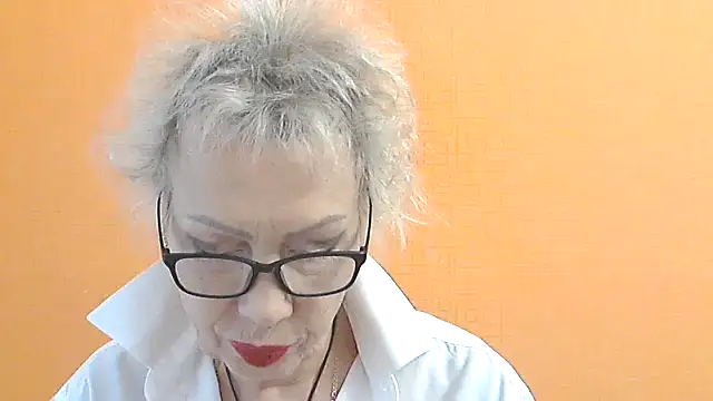 NessyJenixs online show from 16, 10, 2025