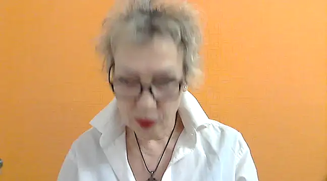 NessyJenixs online show from 2, 3, 2025