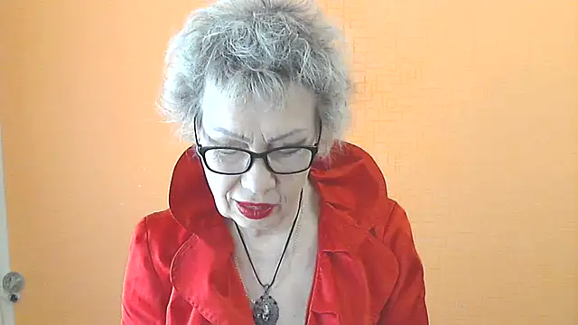 Snapshot of NessyJenixs chatting on 3, 5, 2026 NessyJenixs online show from 3, 5, 2026
