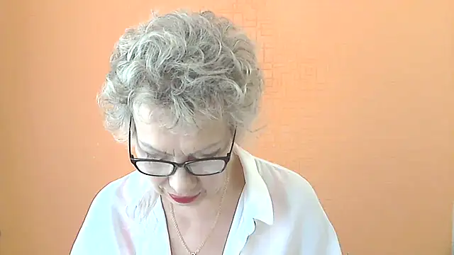 NessyJenixs online show from 18, 7, 2026