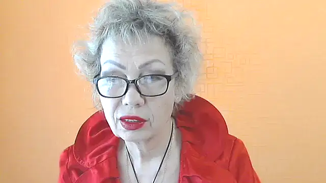 Snapshot of NessyJenixs chatting on 5, 5, 2026 NessyJenixs online show from 5, 5, 2026