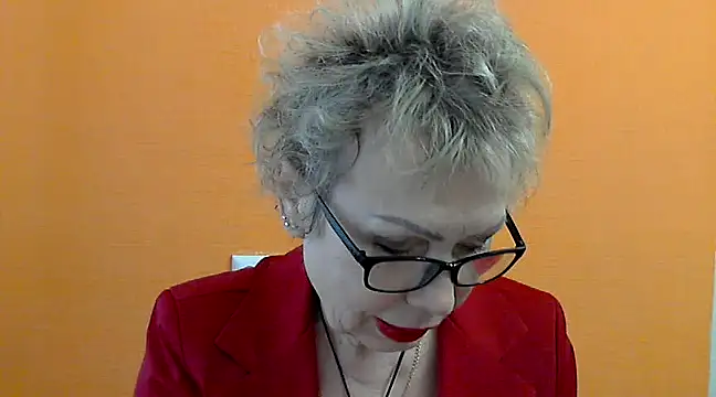 NessyJenixs online show from 18, 2, 2025