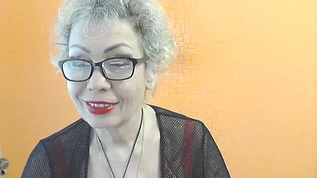 Snapshot of NessyJenixs chatting on 4, 3, 2026 NessyJenixs online show from 4, 3, 2026