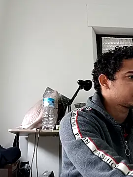 cingonduro online show from 15, 12, 2025