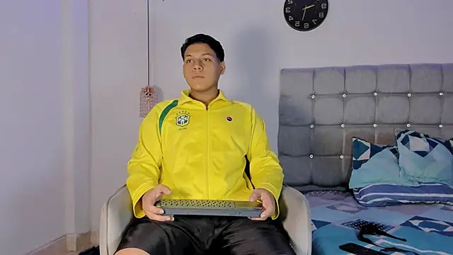 Tylerdrdn online show from 16, 11, 2025