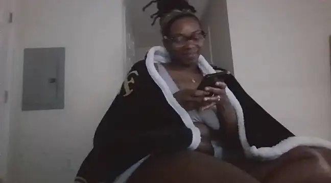 theprettysoles online show from 28, 2, 2025