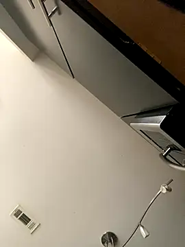 theprettysoles online show from 25, 10, 2025