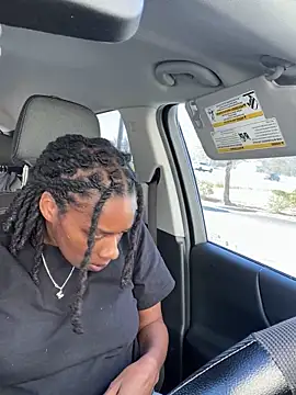 theprettysoles online show from 28, 11, 2025