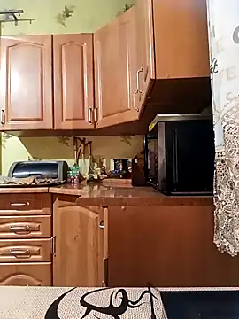 Laura Kiss online show from 17, 3, 2026