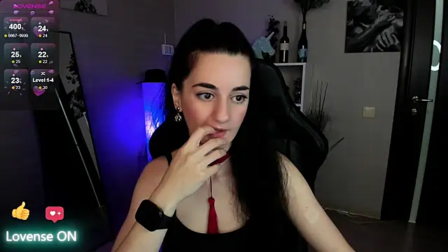 Snapshot of JessicaAlfo chatting on 20, 9, 2025 JessicaAlfo online show from 20, 9, 2025