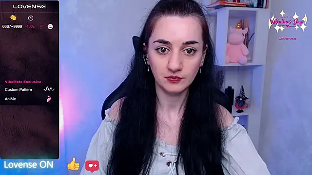 Snapshot of JessicaAlfo chatting on 13, 2, 2025 JessicaAlfo online show from 13, 2, 2025