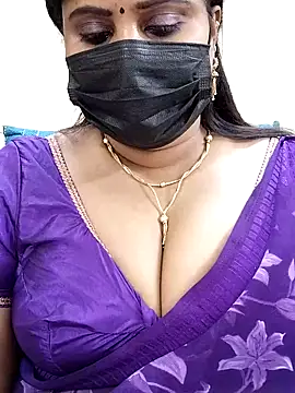 Queenflowerr online show from 2, 3, 2025