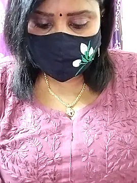 Queenflowerr online show from 26, 9, 2025