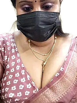 Queenflowerr online show from 26, 2, 2025