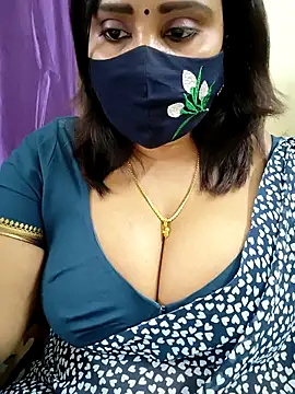 Queenflowerr online show from 7, 3, 2026