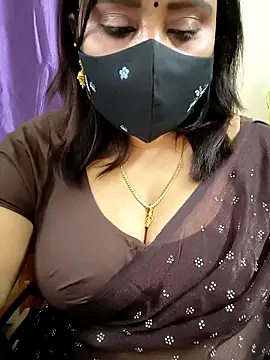 Queenflowerr online show from 9, 3, 2026