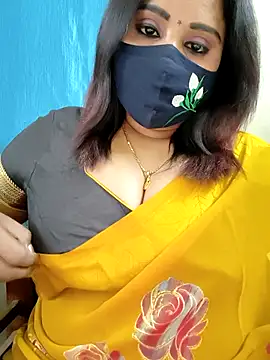 Queenflowerr online show from 5, 5, 2026