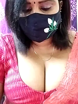 Queenflowerr online show from 24, 9, 2025