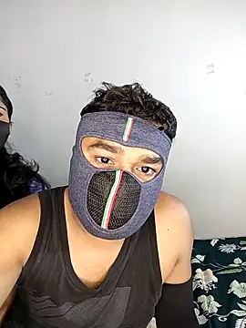 Love-N online show from 22, 3, 2026