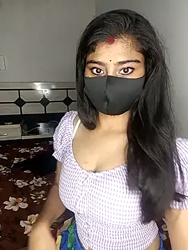 Love-N online show from 12, 4, 2026