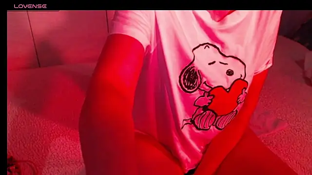 sweetchani666 online show from 11, 4, 2026