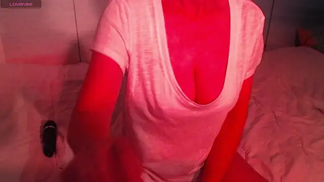 sweetchani666 online show from 26, 10, 2025