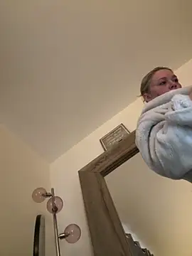 blissdimicco online show from 10, 2, 2026