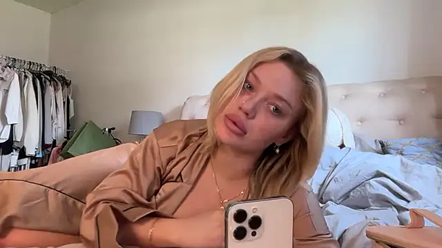 blissdimicco online show from 14, 4, 2026