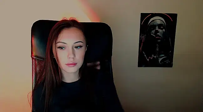 Nikonara Love online show from 6, 3, 2025